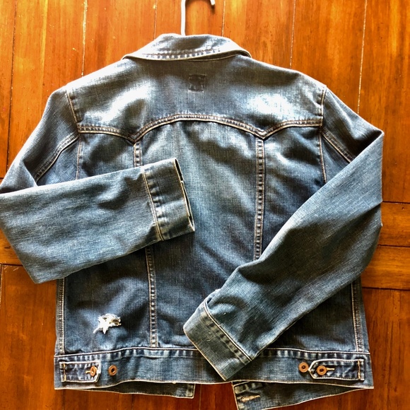 Gap Denim Jacket - slight distressing - Picture 3 of 8